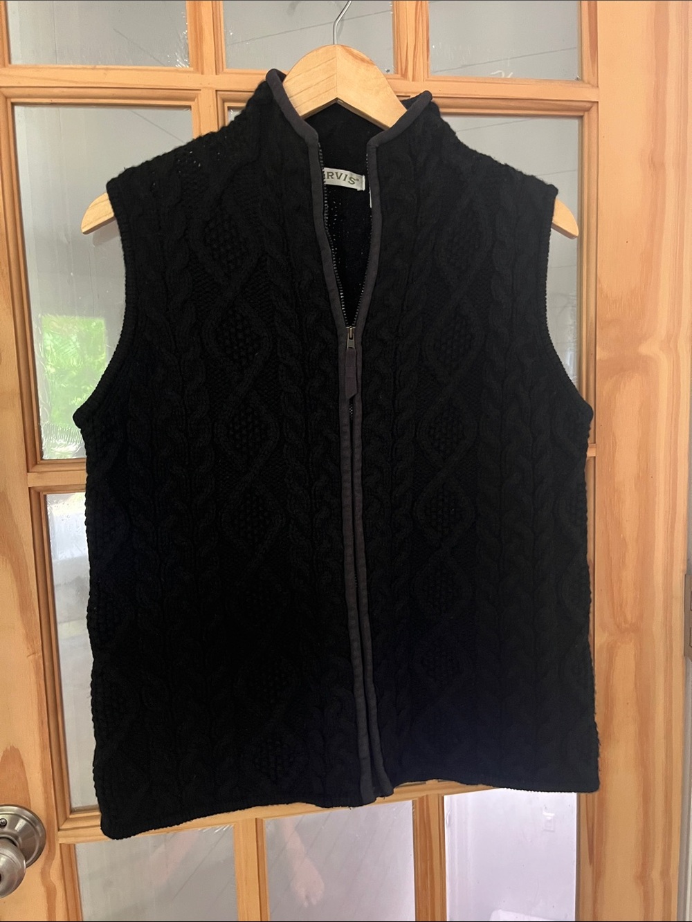 Orvis cable knit oversized wool vest Sz XS black zip up riding preppy minimalist
